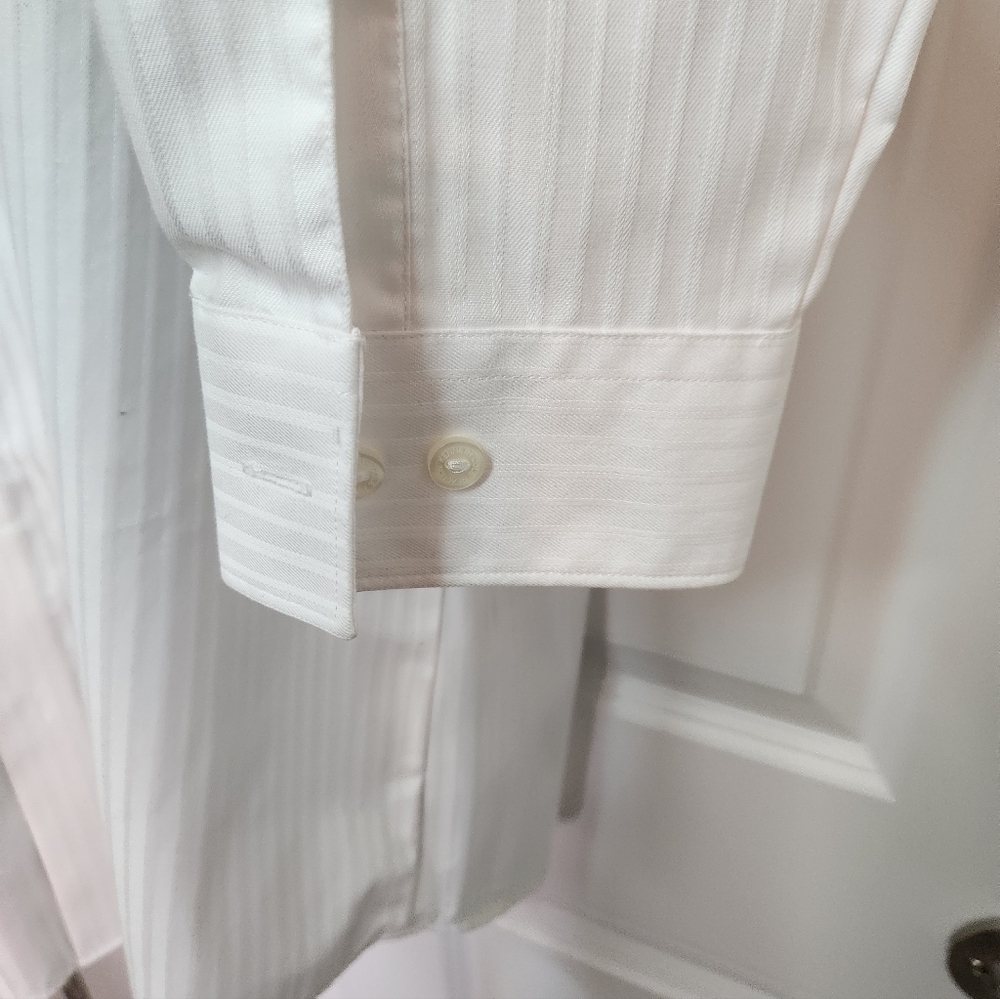 Classic White Men's Shirt - Picture 5 of 6